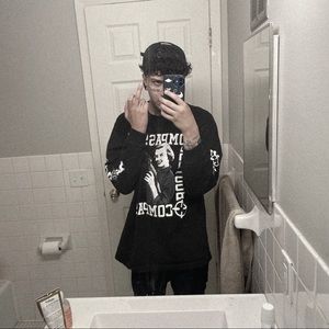 Meet your Posher, Victor